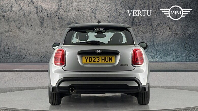 MINI Hatchback 1.5 Cooper Classic 3dr Auto Petrol Hatchback